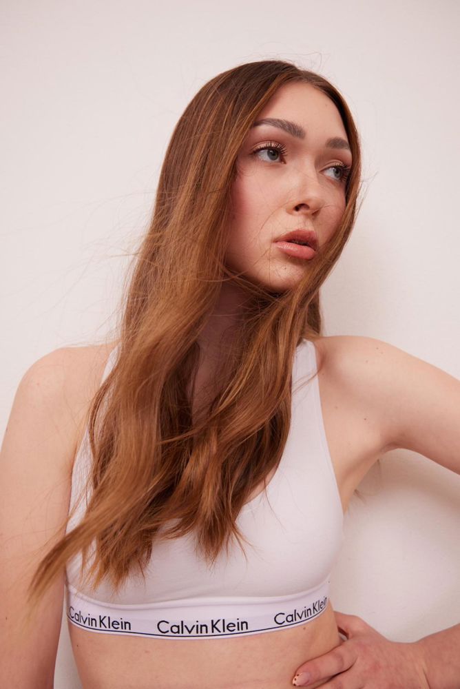 Elisa I.