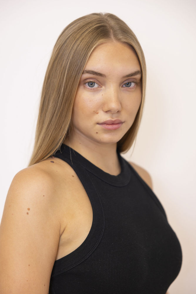 Paola A. — 1K2A8802-scaled